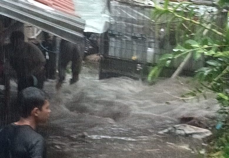 Banjir sempat terjadi di Mlati, Sleman, Rabu (3/3/2021). (dok. BPBD Sleman)